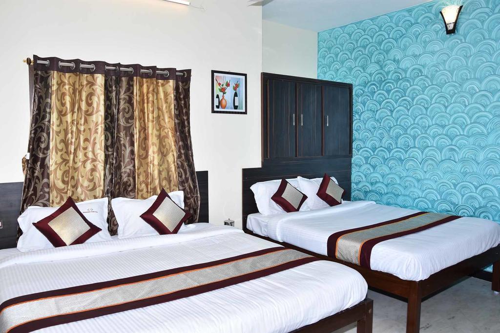 Barnabas Homestay Тханджавур Екстер'єр фото